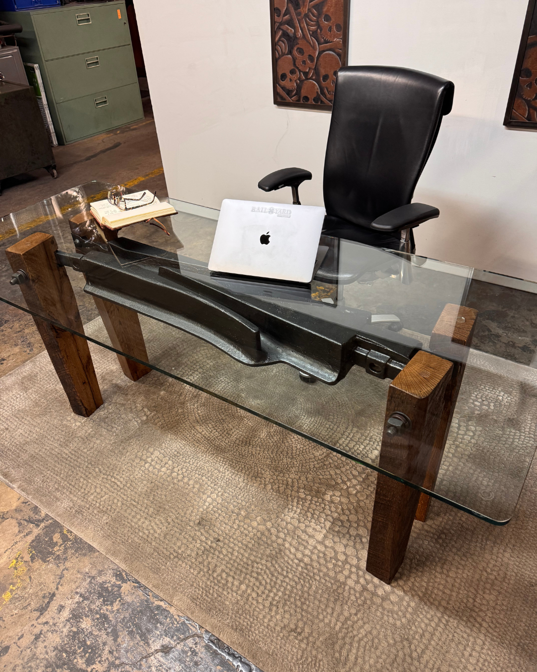 frog-coffee-table-limited-edition-date-nail-no-50-5.png